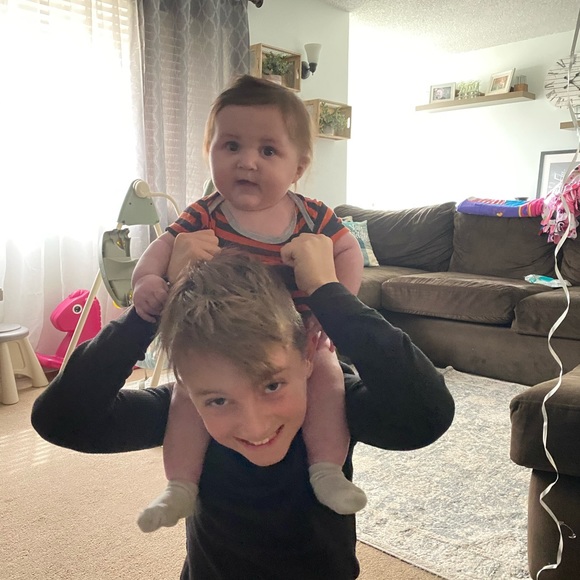 Meet your Posher, Josh - Picture 1 of 1